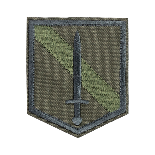 miecz sztylet w herbie khaki naprasowanka naszywka militarna na ubranie plecak