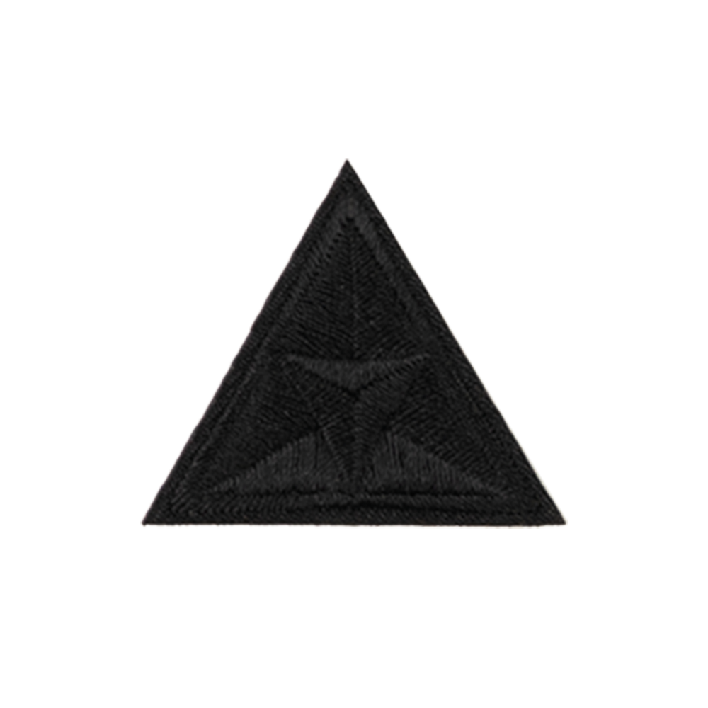 czarny trójkąt łatka na ubranie haftowana termo wystarczy żelazko aplikacja naszywka naprasownka na  plecak