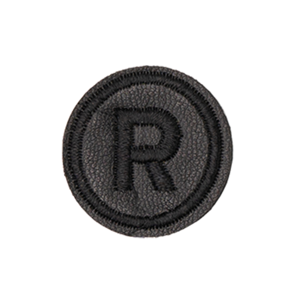 literka R w kole skórzana aplikacja termo na ubrania naszywka naprasowanka na plecak łatka